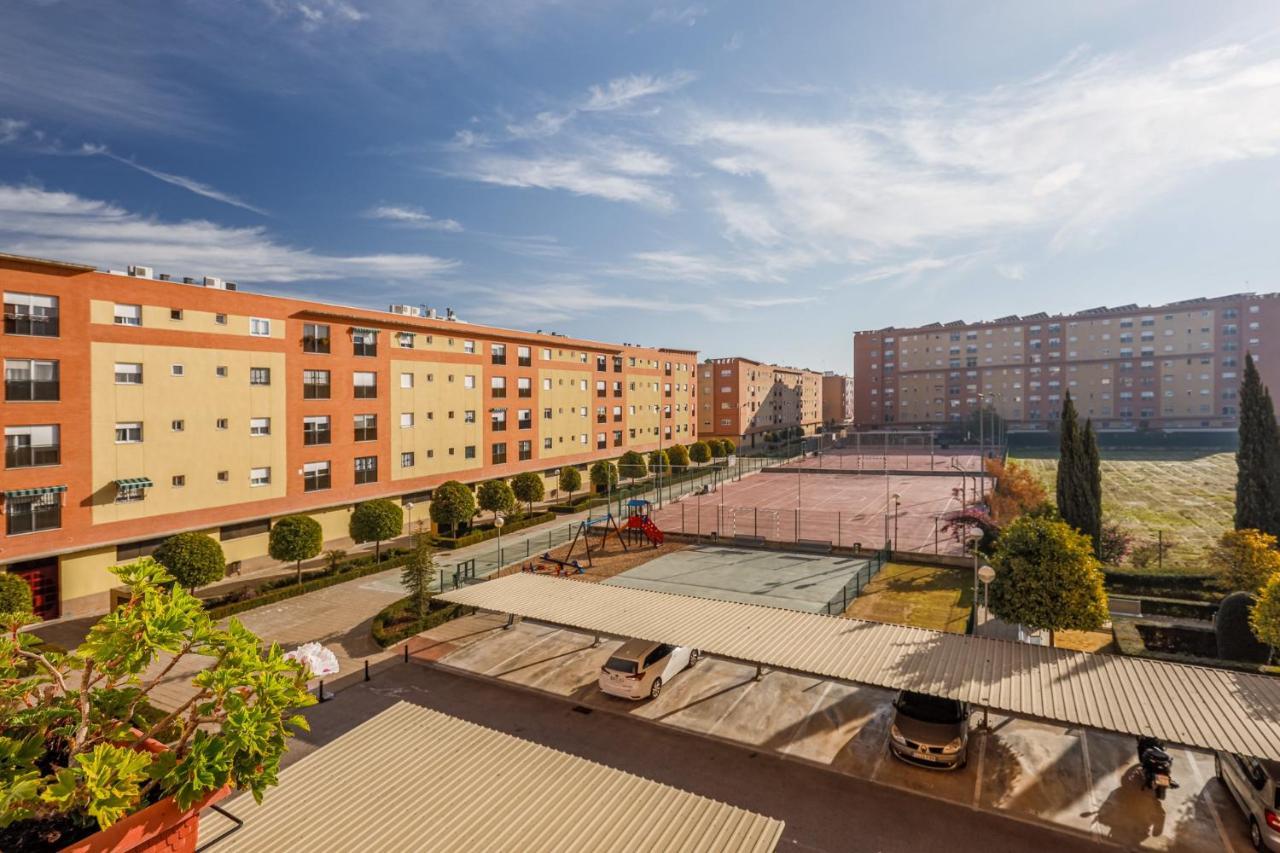Descanso-Elegancia En Sevilla Parking Gratuito Exterior photo