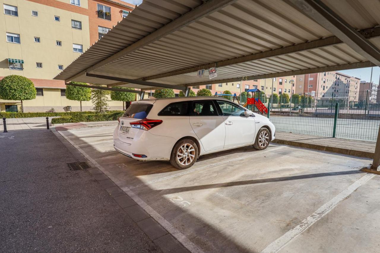 Descanso-Elegancia En Sevilla Parking Gratuito Exterior photo
